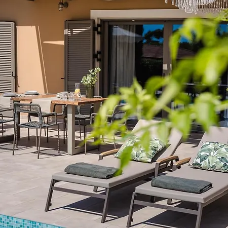 Oleanna - Olea Villa Pesádha